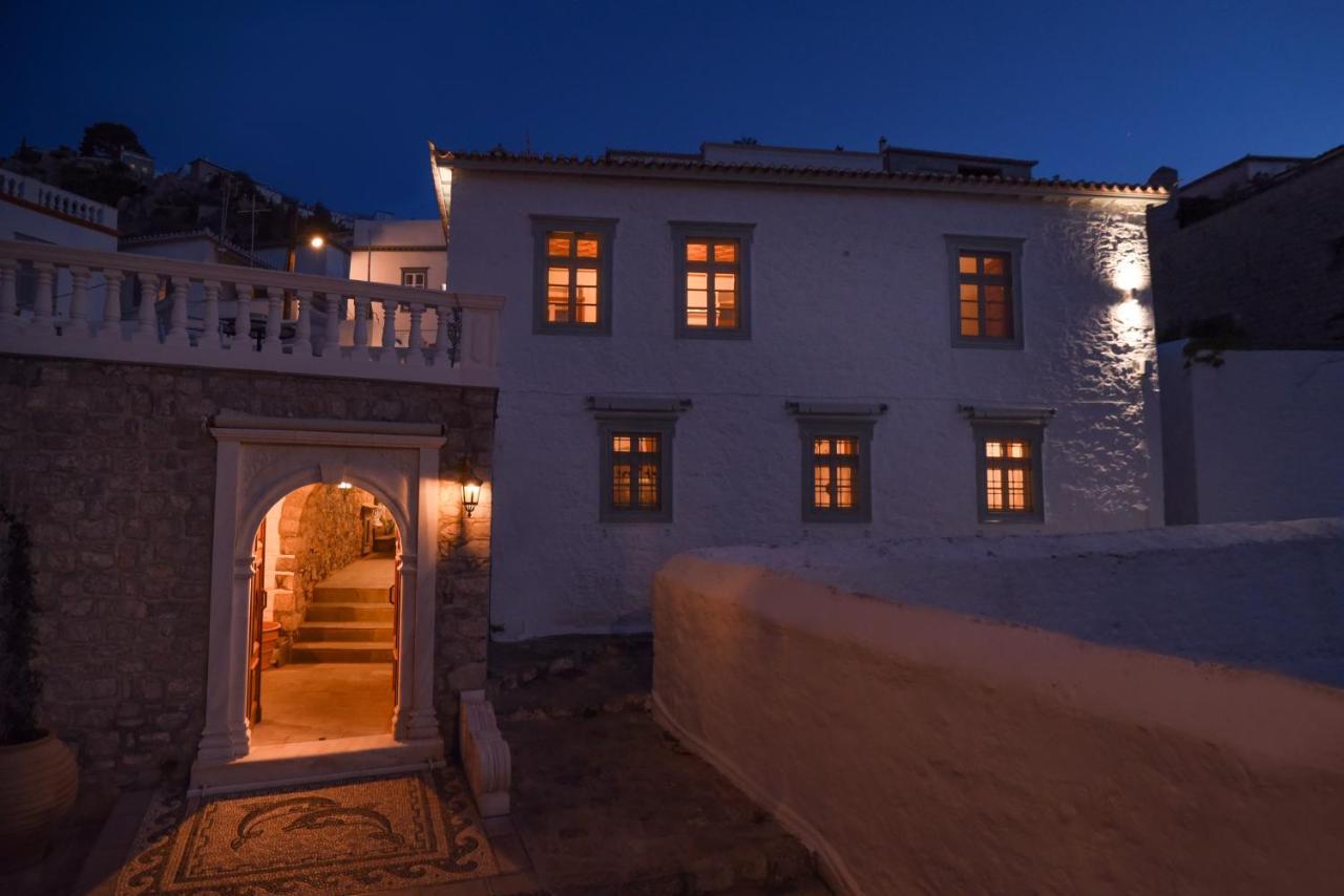 Antoinette Mansion Villa Ídra Kültér fotó